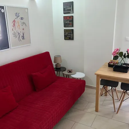 Luxury Lamía